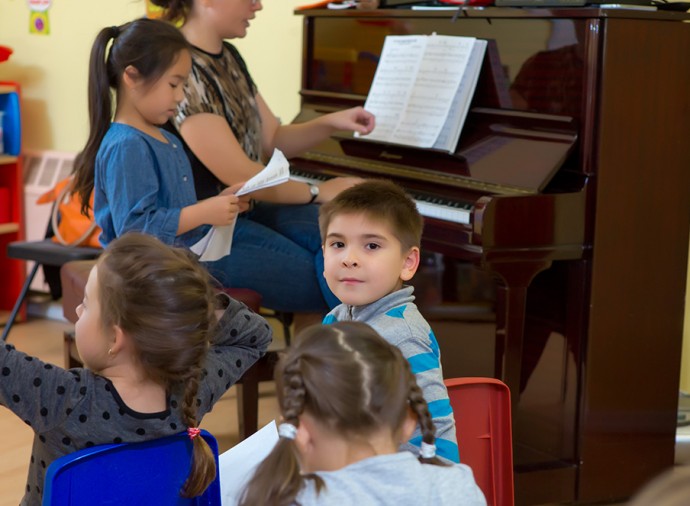 Art Department at Shostakovich School, 2015 (photo 12)