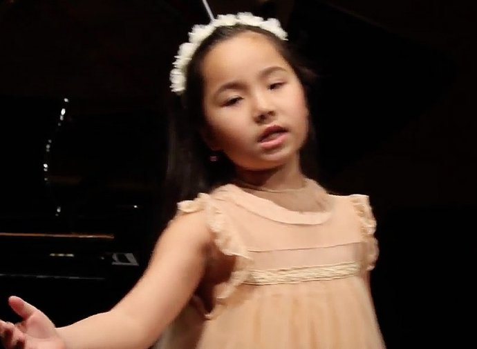 Steinway Hall Performance at Shostakovich School, December 12, 2016 (photo 3)