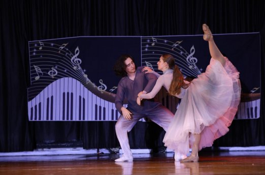 In the Dance Studio at Shostakovich School, 2016 (photo 3)