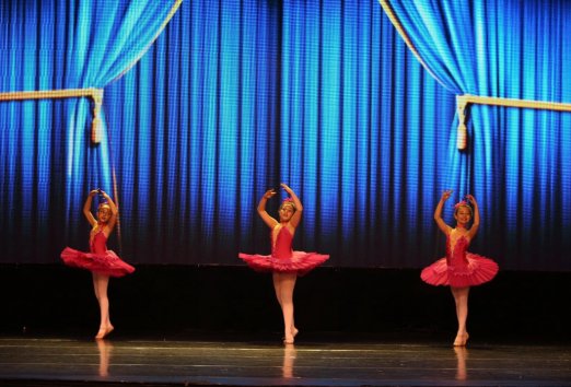 In the Dance Studio at Shostakovich School, 2016 (photo 6)